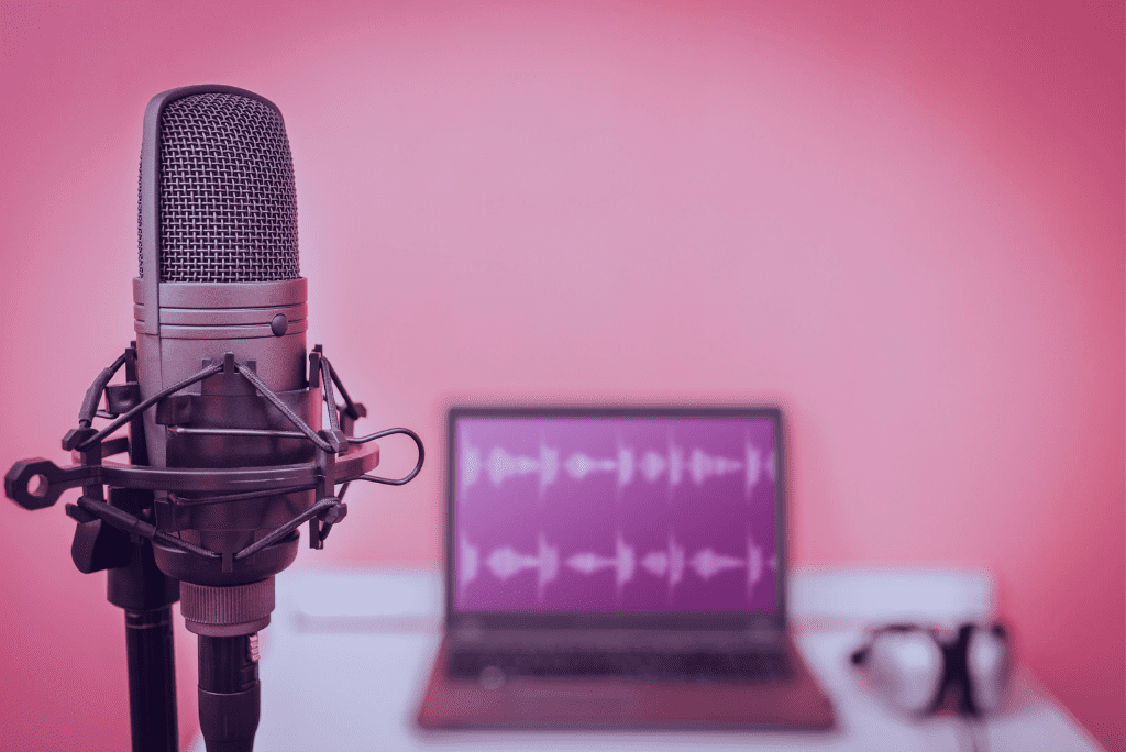 How to Make Money Online Without Paying Anything: Start a Podcast